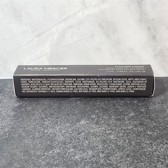 Laura Mercier New Flawless Fusion ultra long wear concealer in 4C 7 ml - Picture 6 of 9